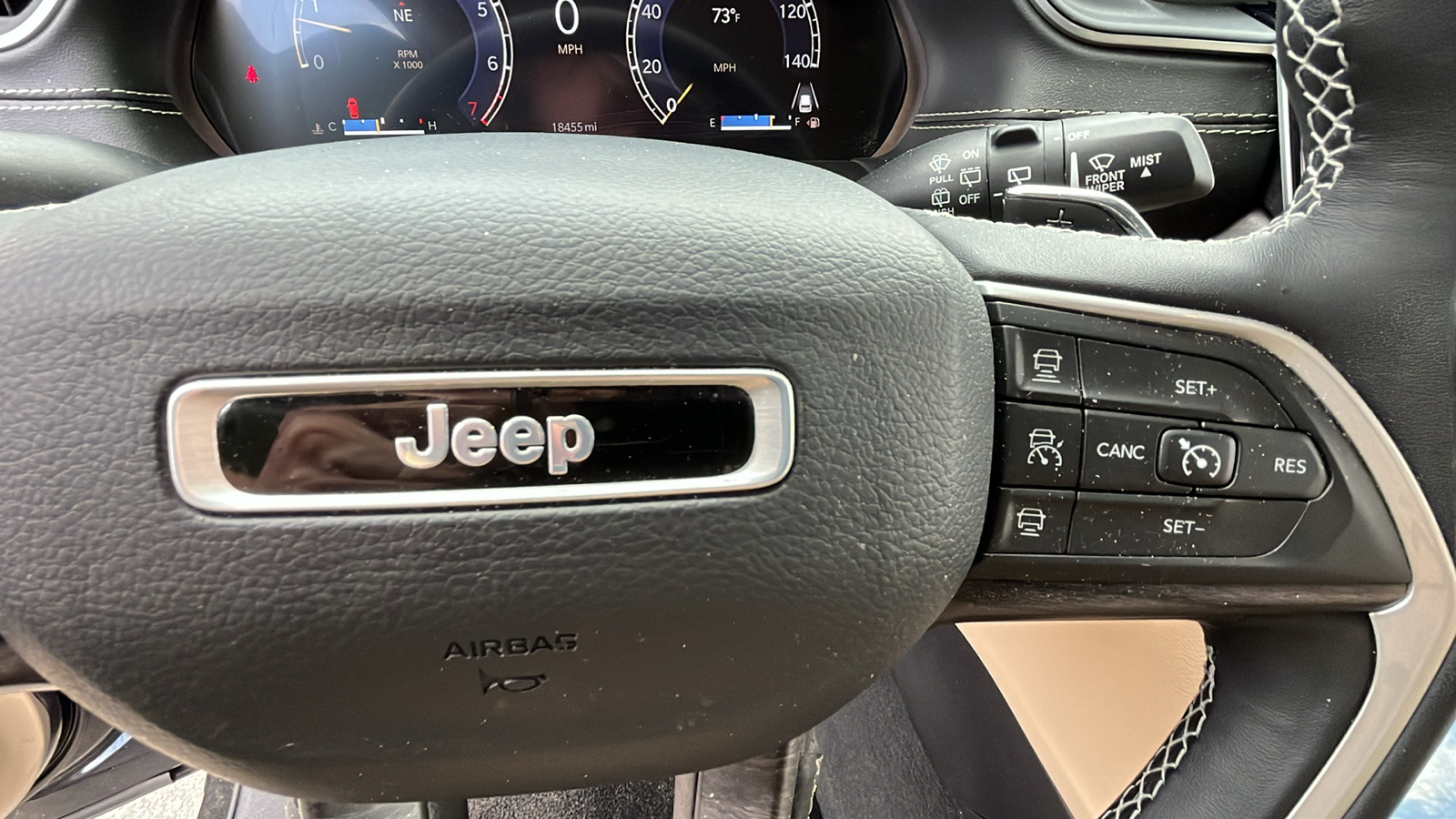 2022 Jeep Grand Cherokee L Limited 29