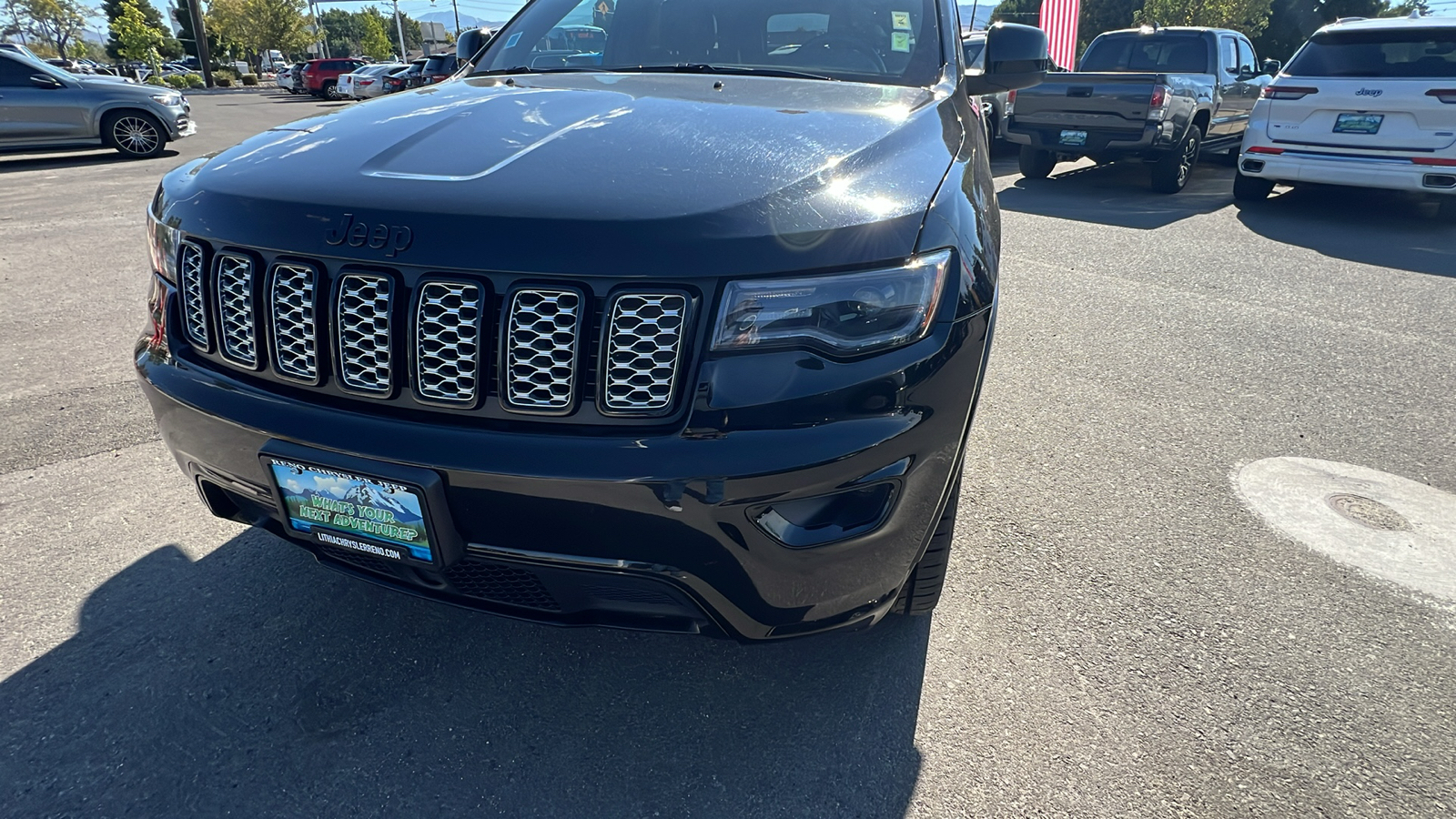 2022 Jeep Grand Cherokee WK Laredo X 22