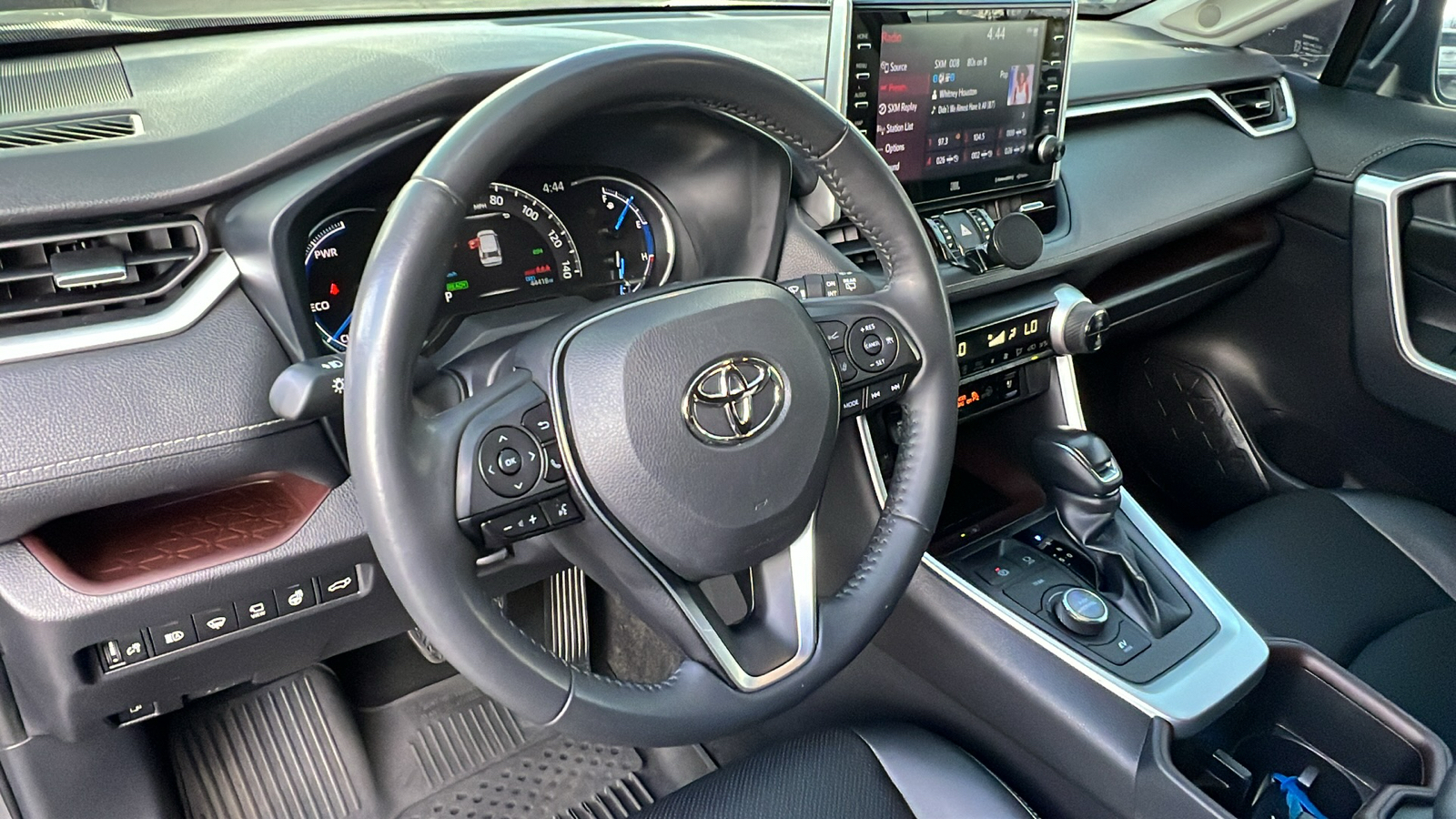 2022 Toyota RAV4 Hybrid Limited 2