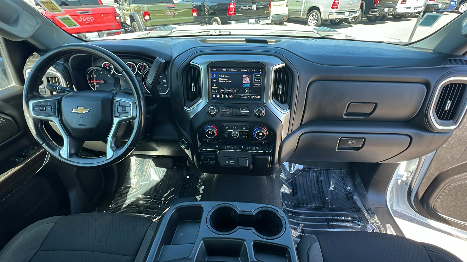 2022 Chevrolet Silverado 2500HD LT 4WD Reg Cab 142 10