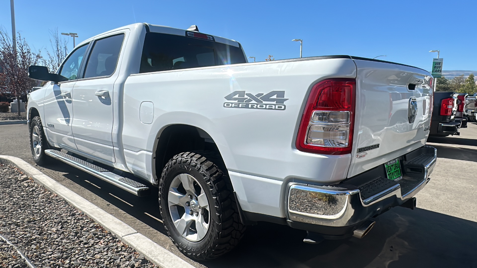 2022 Ram 1500 Big Horn 4x4 Crew Cab 64 Box 3