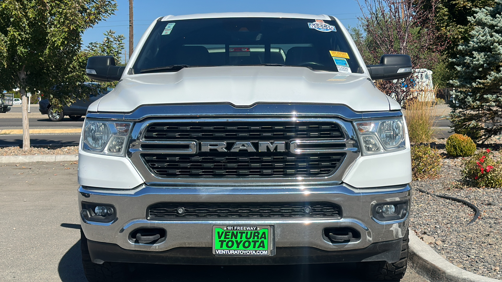 2022 Ram 1500 Big Horn 4x4 Crew Cab 64 Box 12