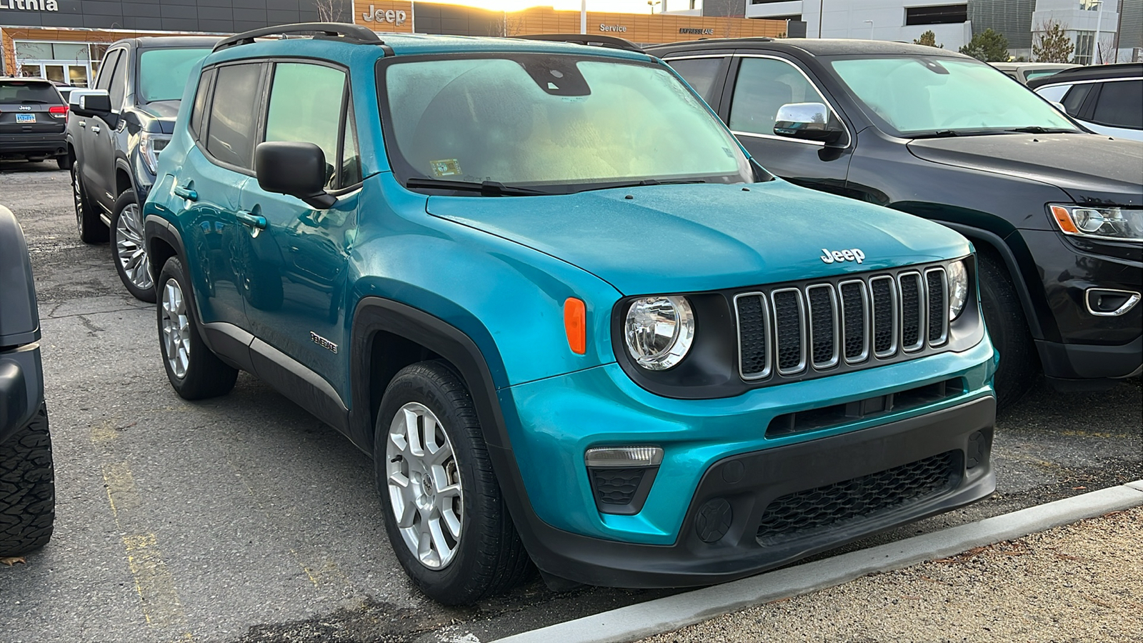 2022 Jeep Renegade Sport 2