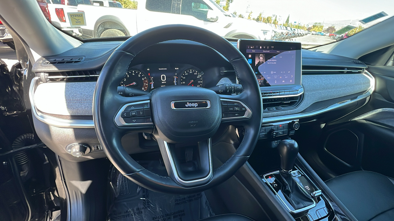 2022 Jeep Compass Latitude Lux 2