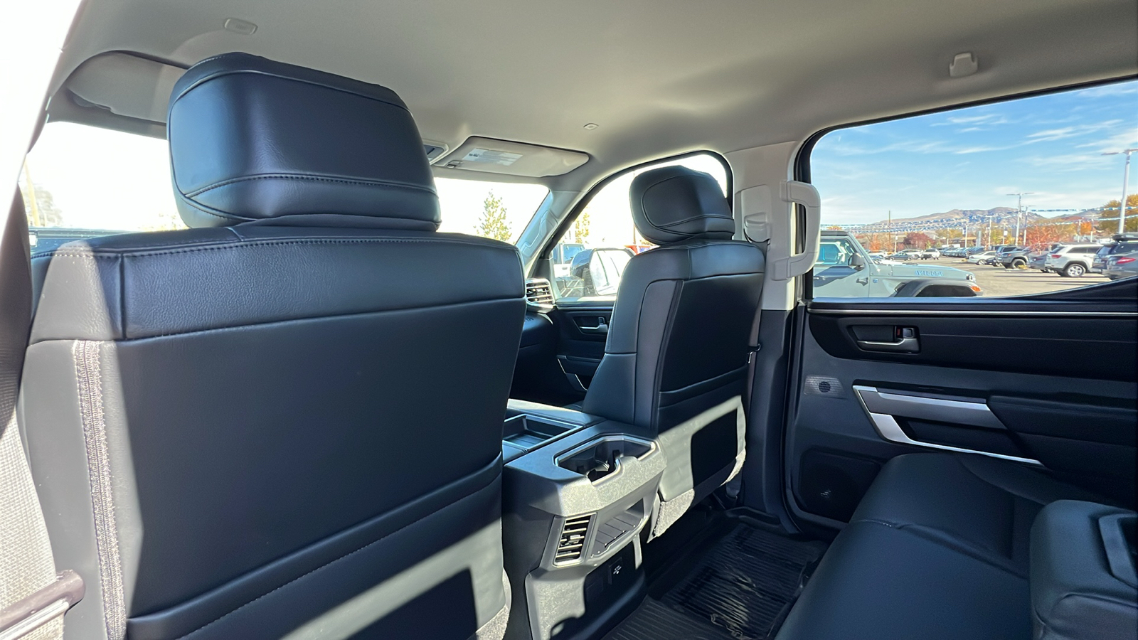 2022 Toyota Tundra SR5 CrewMax 6.5 Bed 12