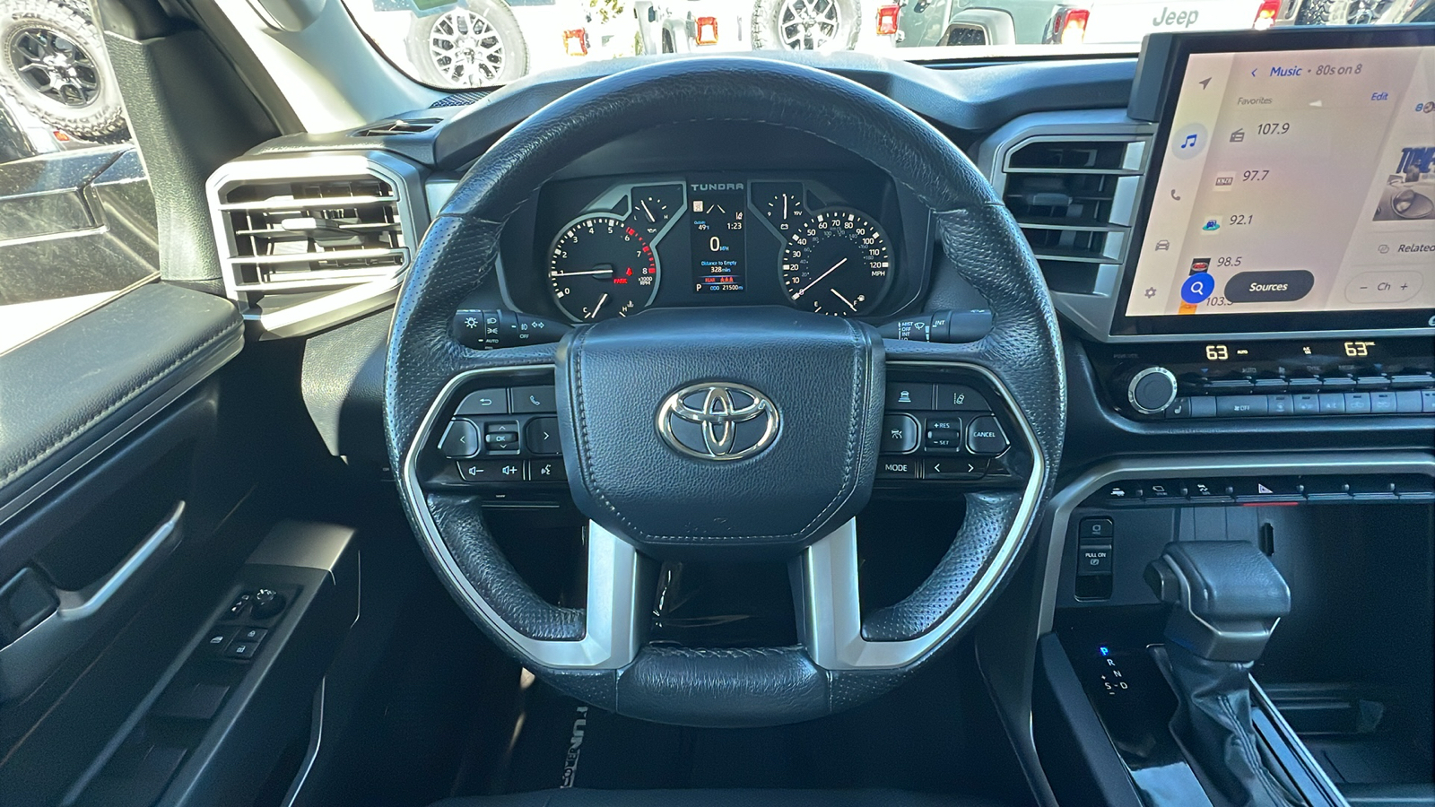 2022 Toyota Tundra SR5 CrewMax 6.5 Bed 15