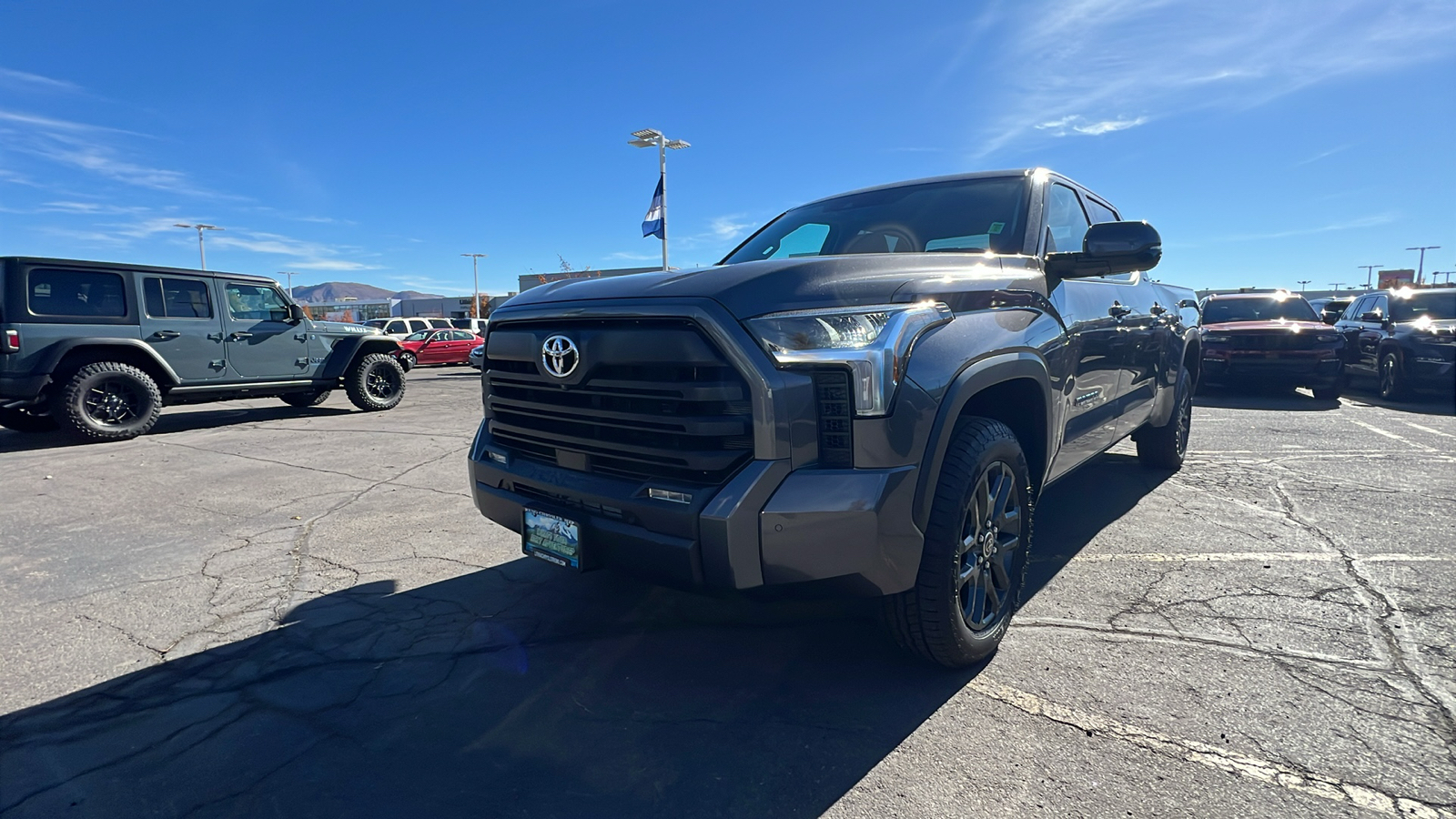 2022 Toyota Tundra SR5 CrewMax 6.5 Bed 22