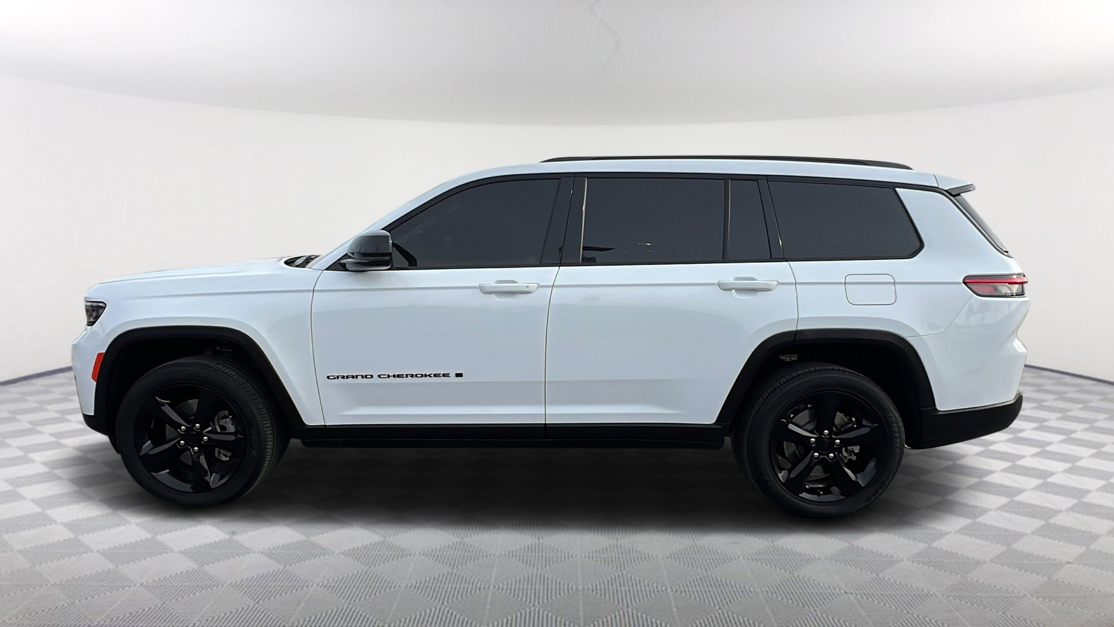 2023 Jeep Grand Cherokee L Altitude 3