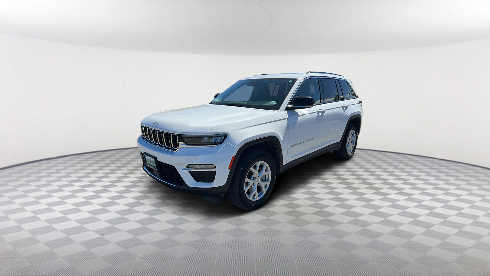 2023 Jeep Grand Cherokee Limited 1