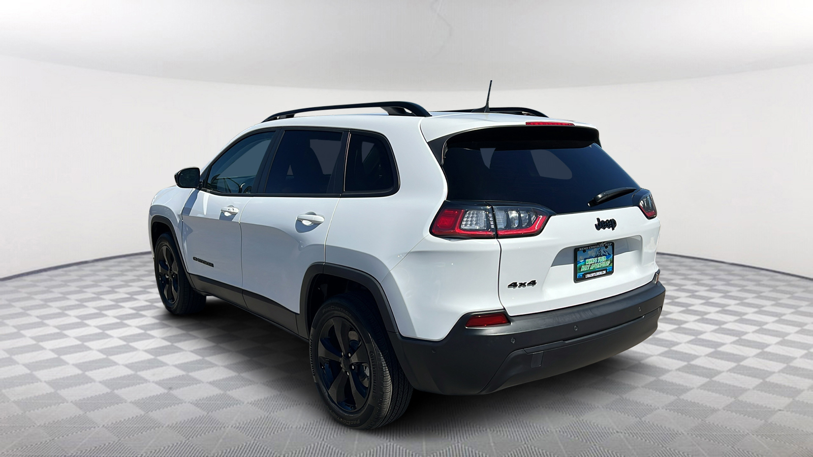 2023 Jeep Cherokee Altitude Lux 4