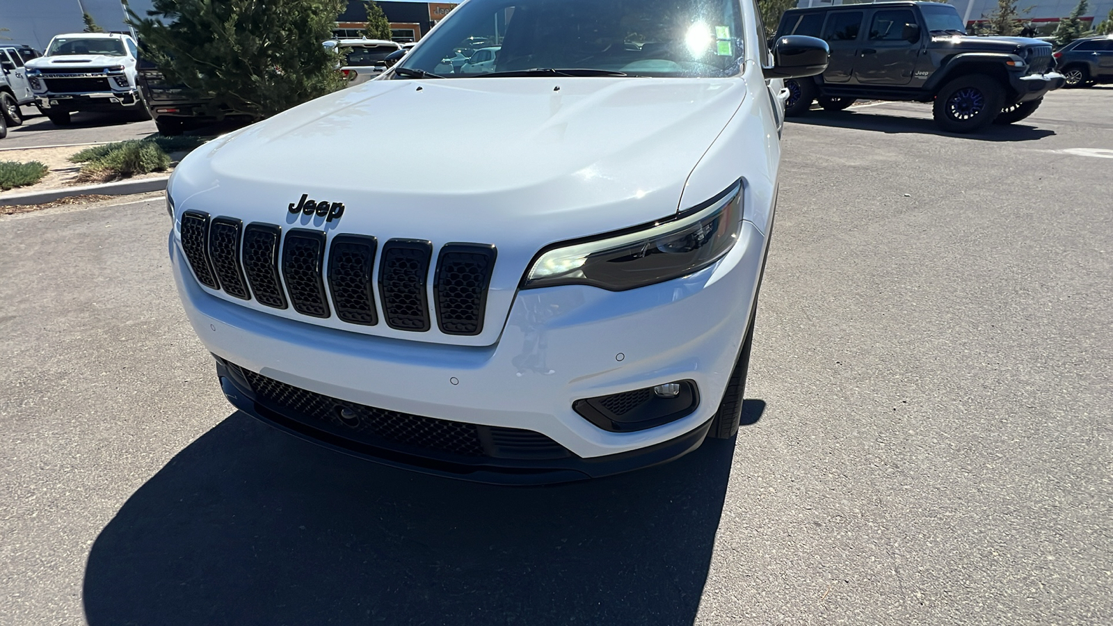 2023 Jeep Cherokee Altitude Lux 22