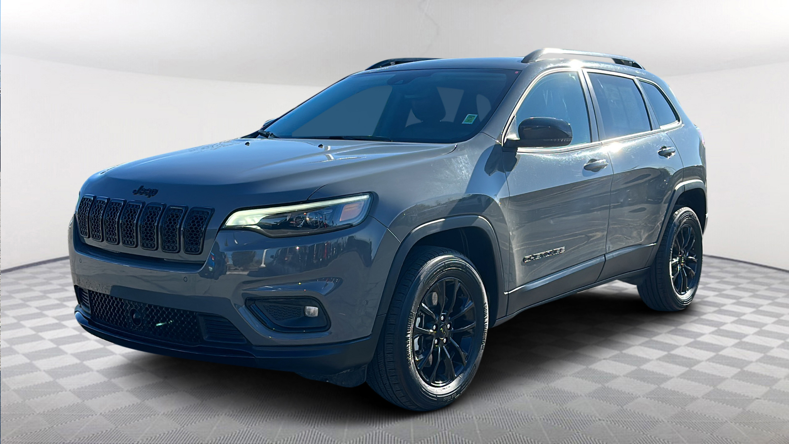 2023 Jeep Cherokee Altitude Lux 1