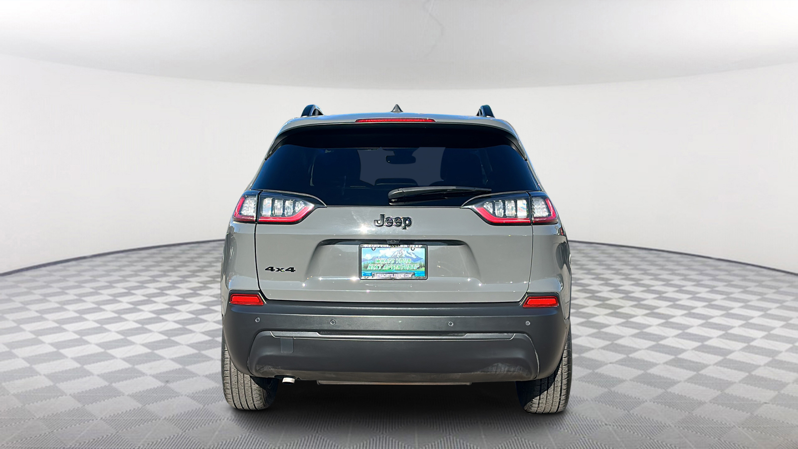 2023 Jeep Cherokee Altitude Lux 5