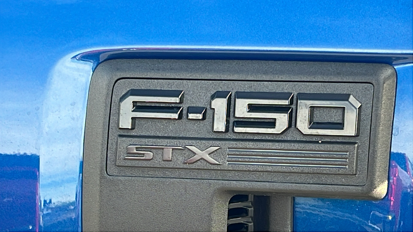 2023 Ford F-150 XL 4WD SuperCrew 5.5 Box 8