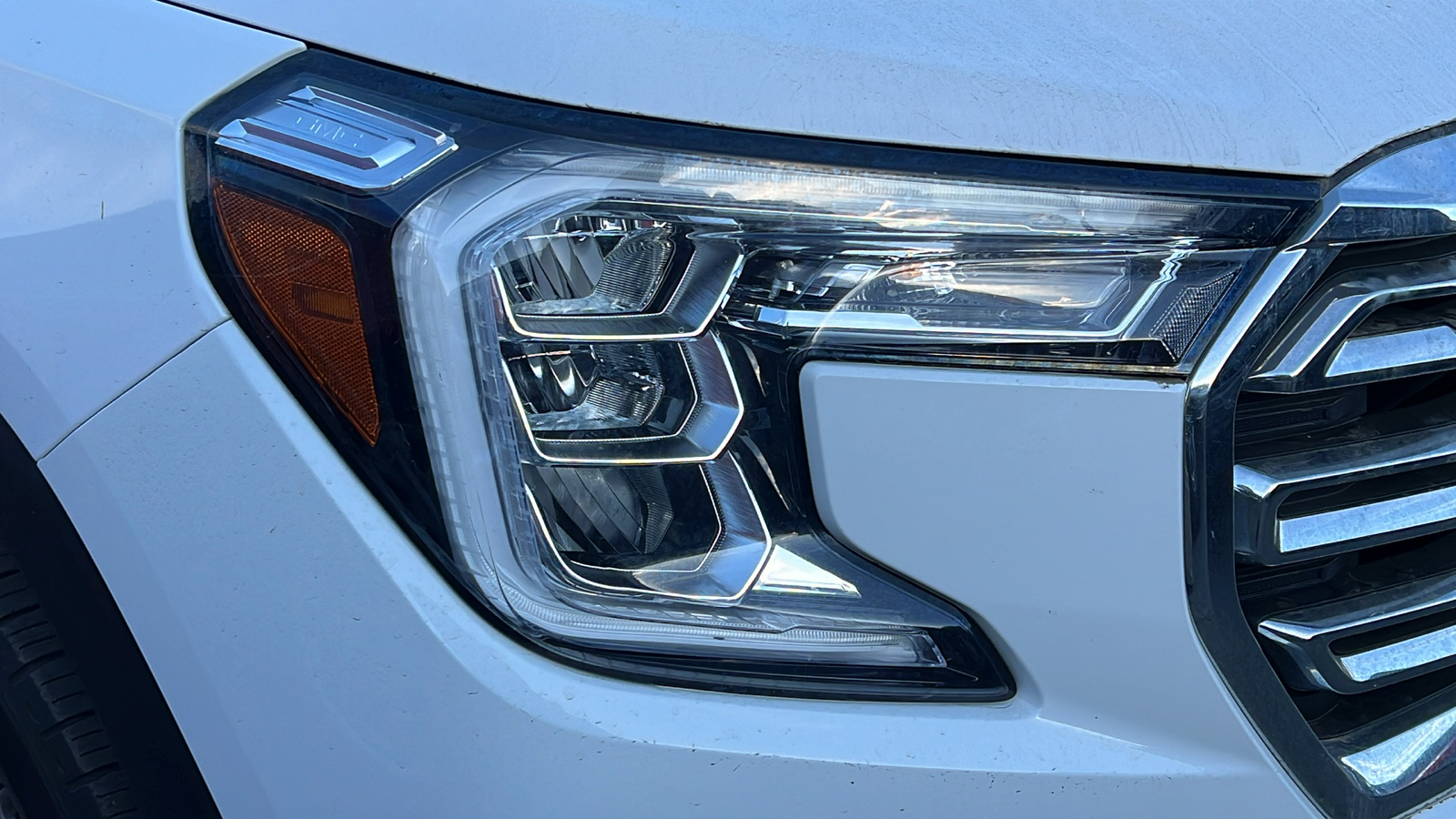 2023 GMC Terrain SLT 4