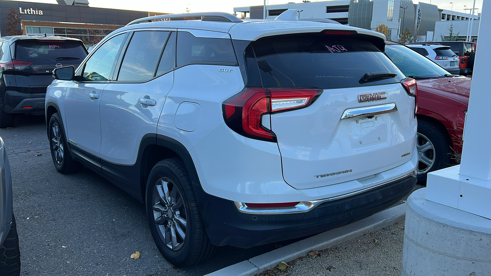 2023 GMC Terrain SLT 9