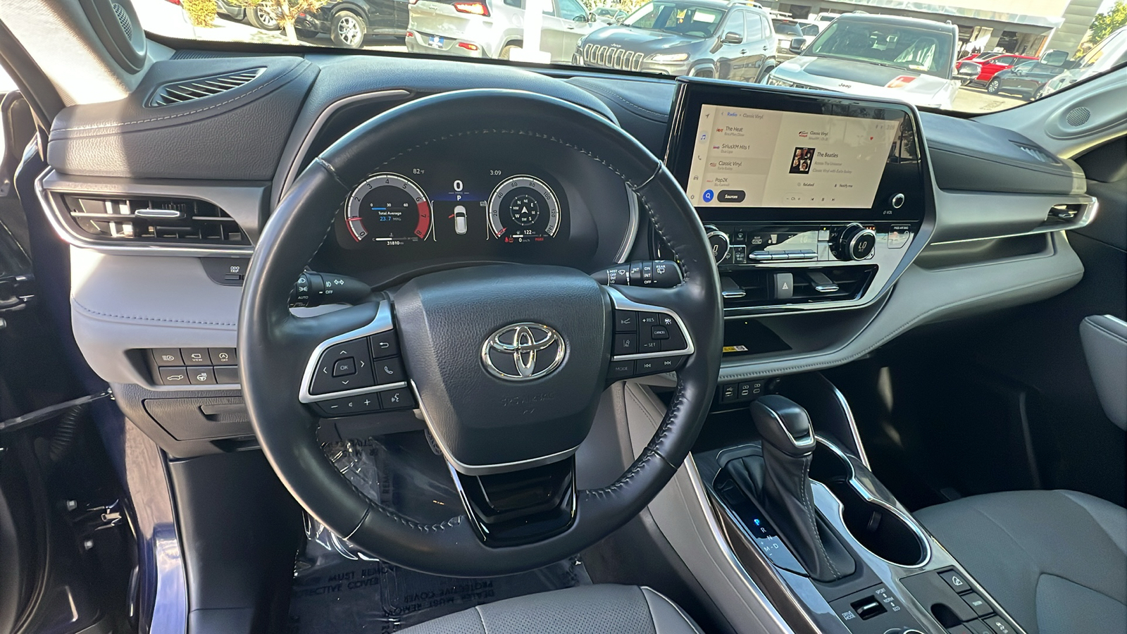 2023 Toyota Highlander Limited 2