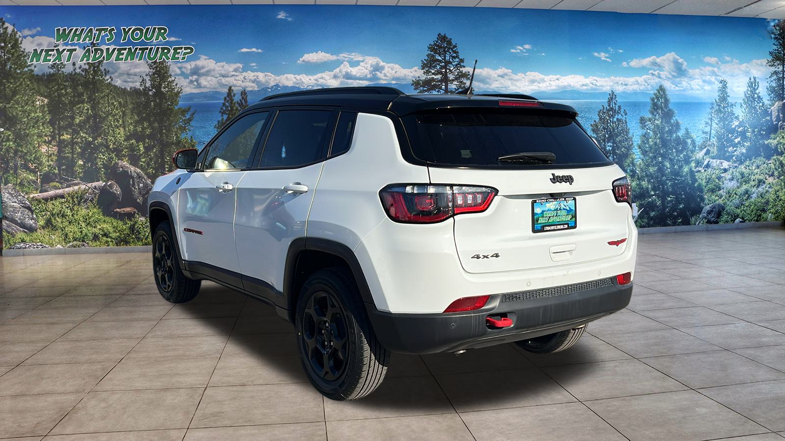 2023 Jeep Compass Trailhawk 4