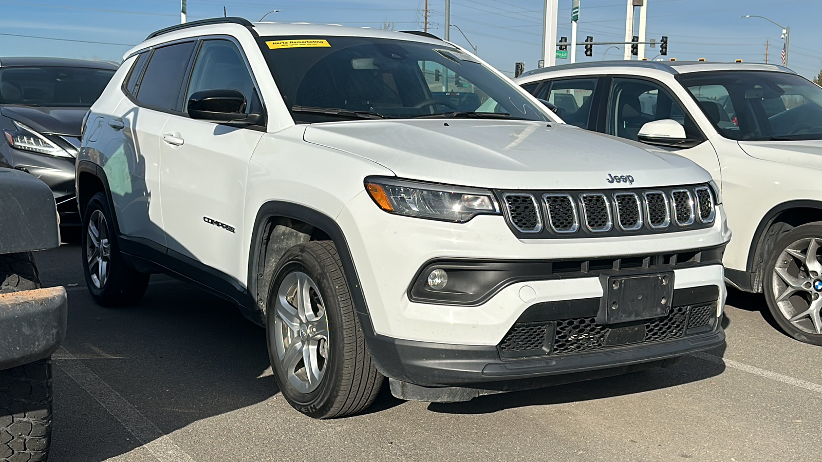 2023 Jeep Compass Latitude 8