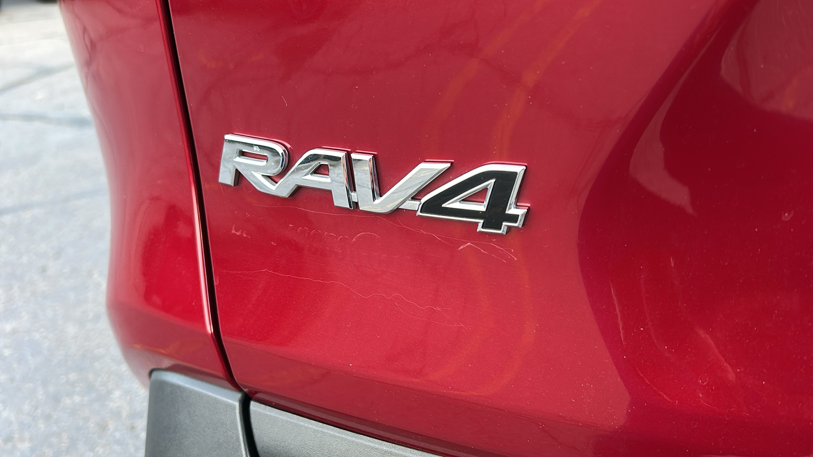 2023 Toyota RAV4 LE 7