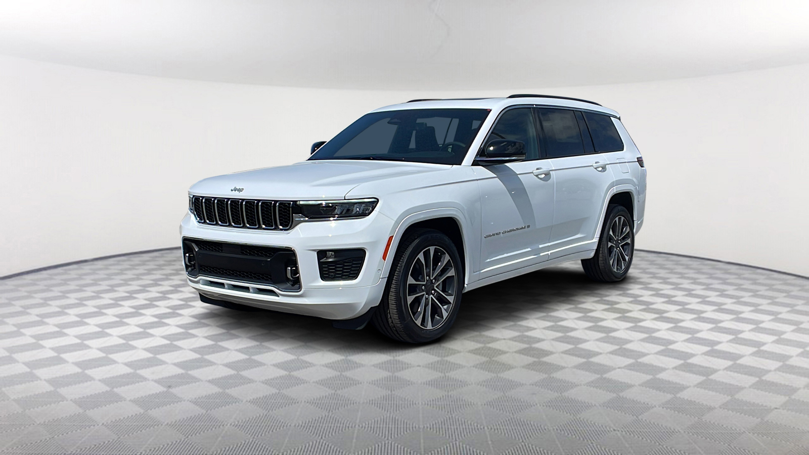 2024 Jeep Grand Cherokee L Overland 1