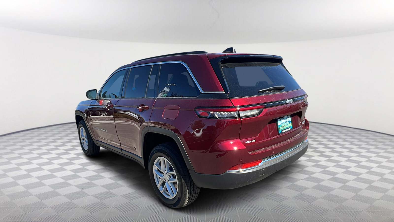 2024 Jeep Grand Cherokee Laredo X 4