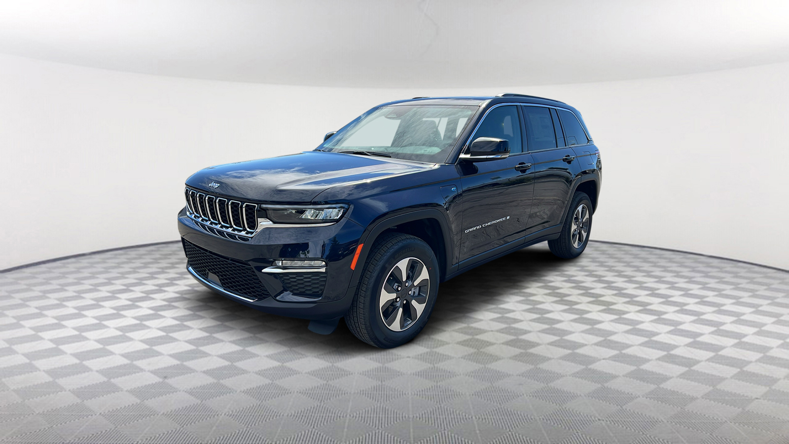 2024 Jeep Grand Cherokee 4xe  1