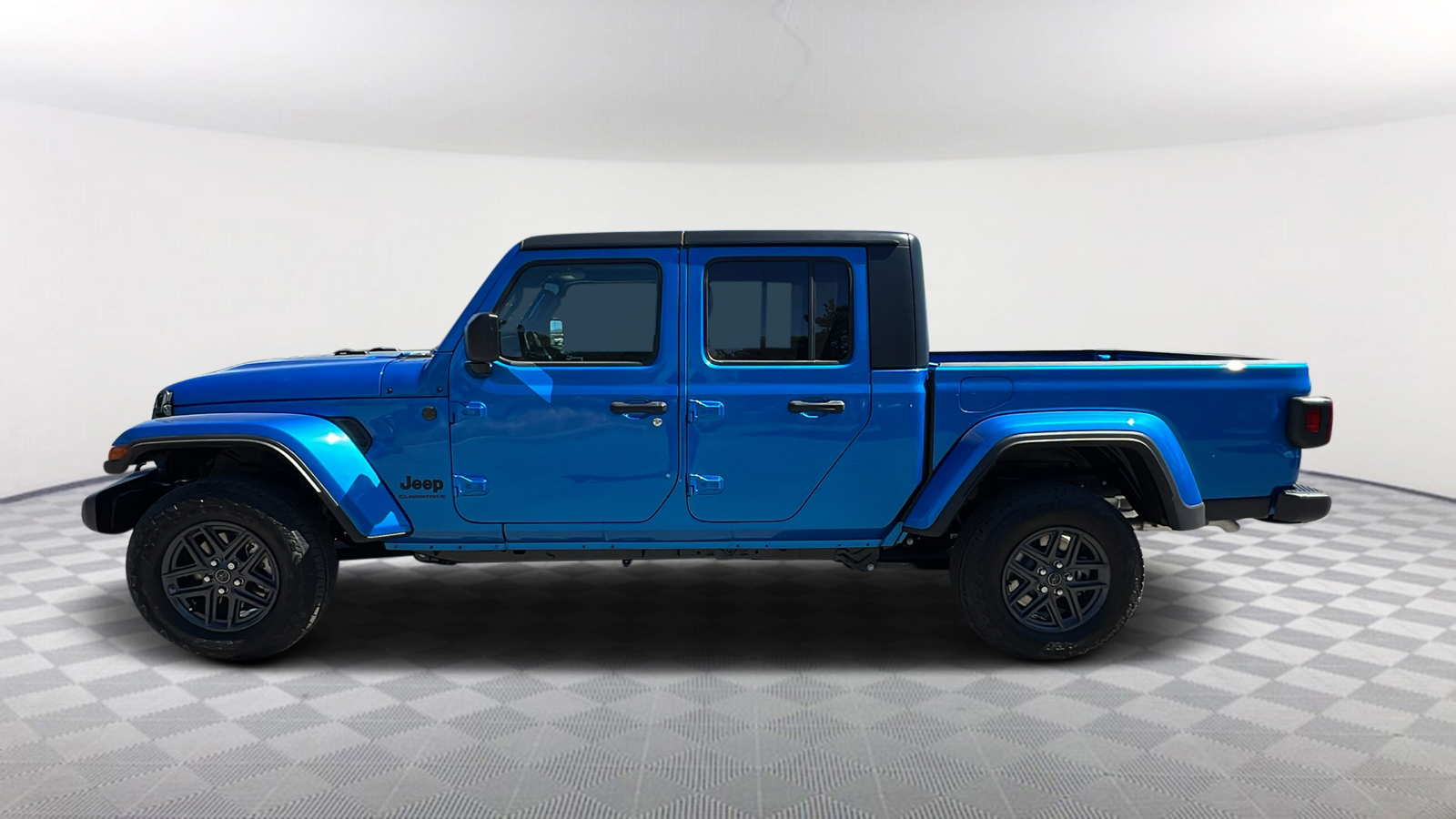 2024 Jeep Gladiator Sport 4x4 3