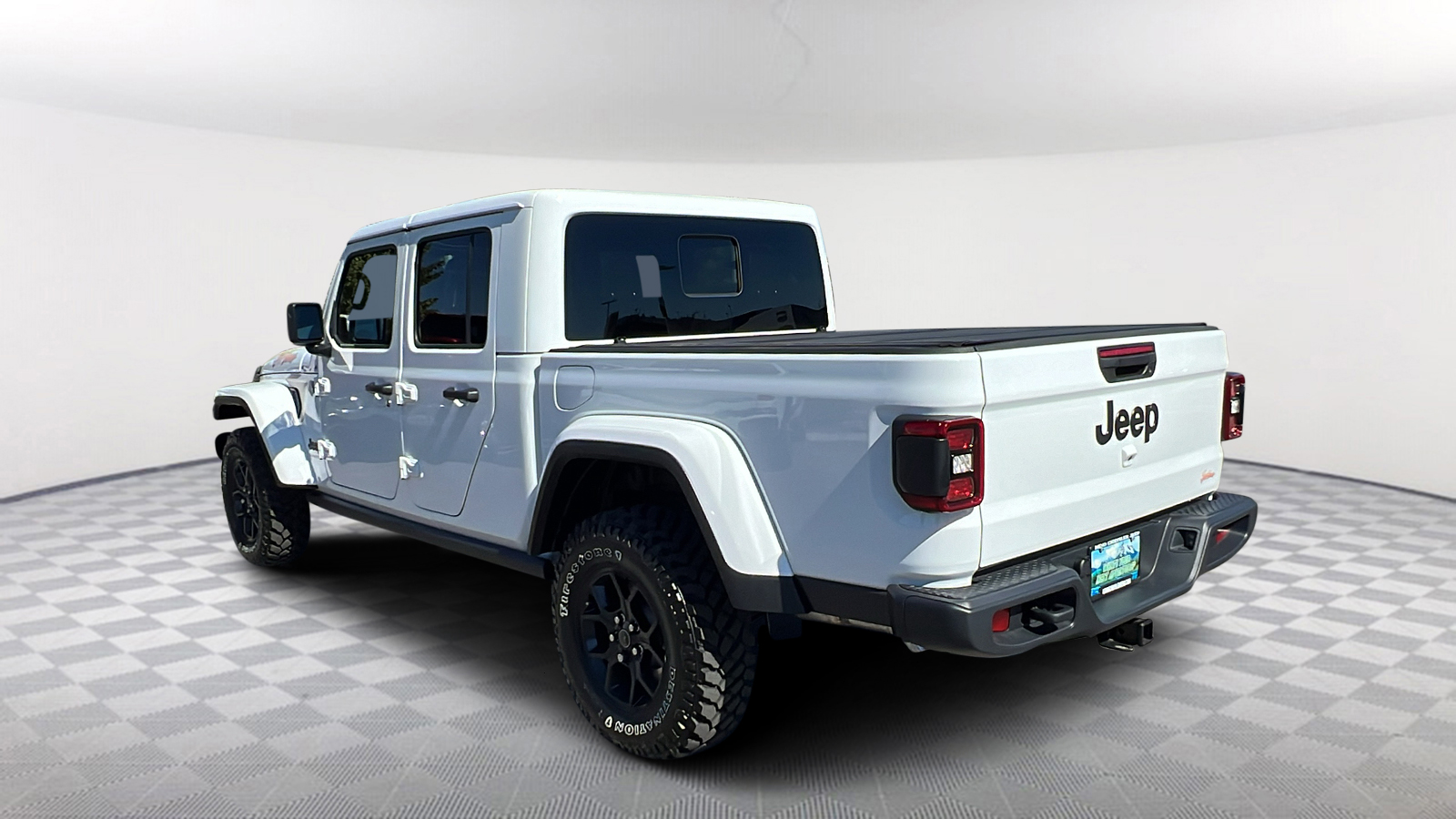 2024 Jeep Gladiator Jeep Beach 4x4 4