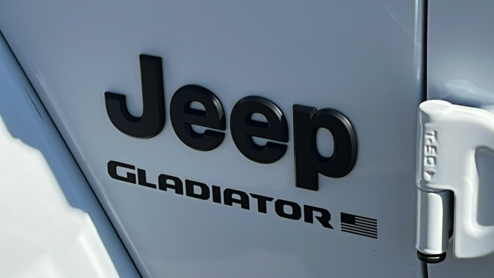 2024 Jeep Gladiator Jeep Beach 4x4 7