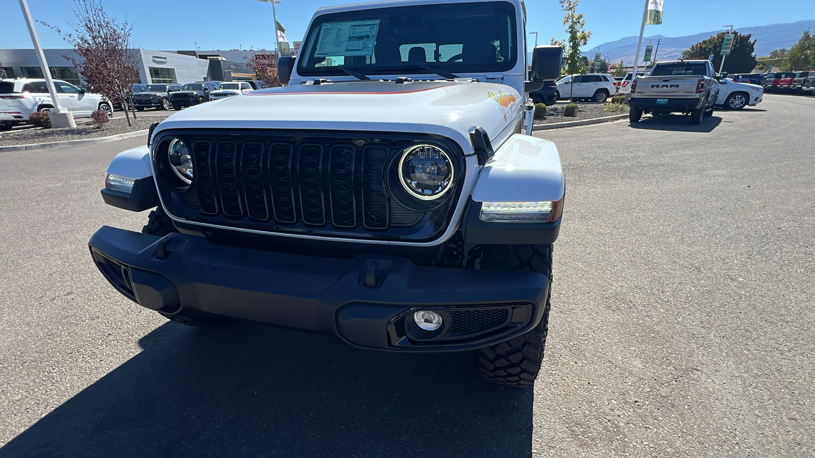 2024 Jeep Gladiator Jeep Beach 4x4 22