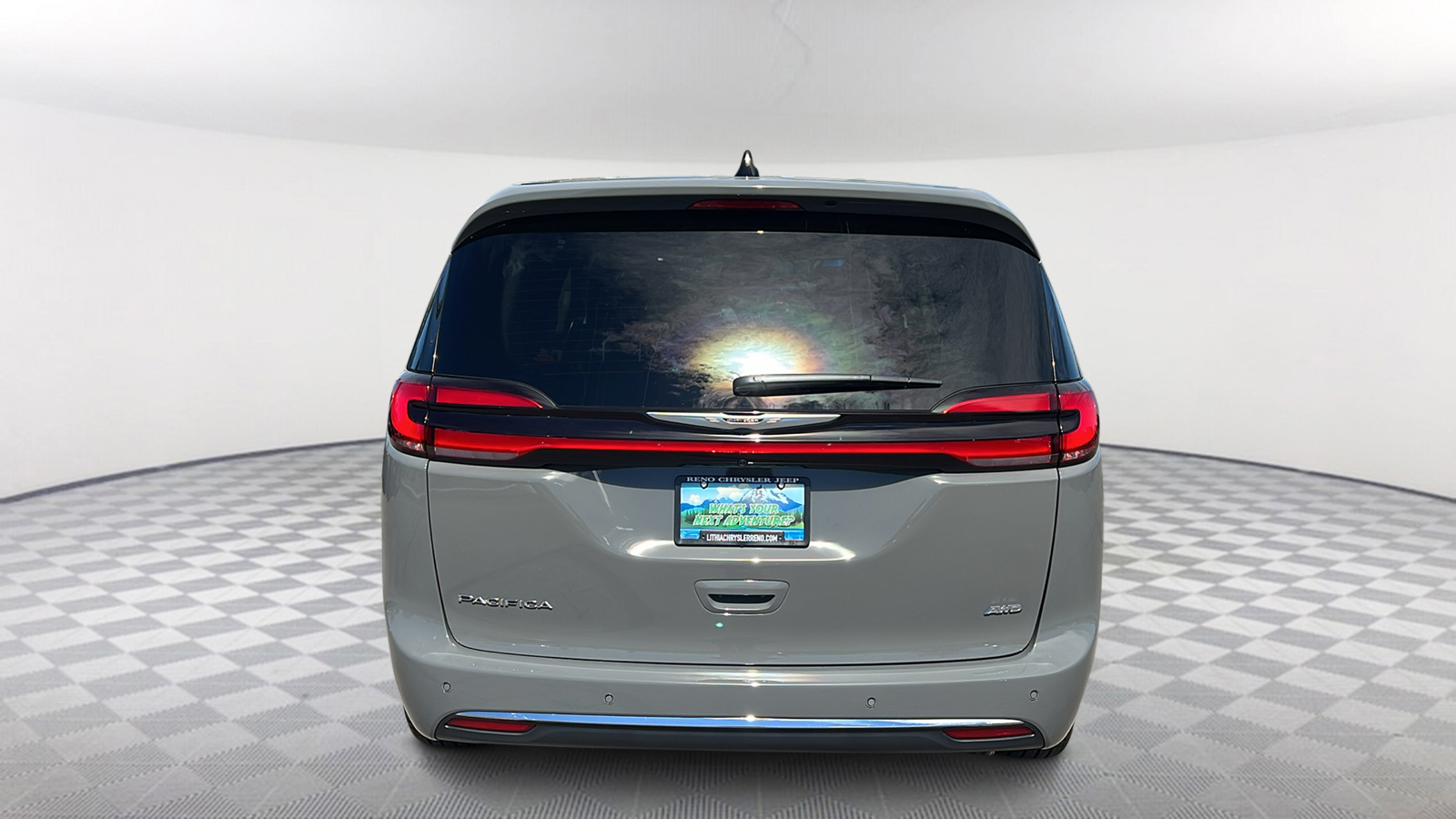 2024 Chrysler Pacifica Touring L 5