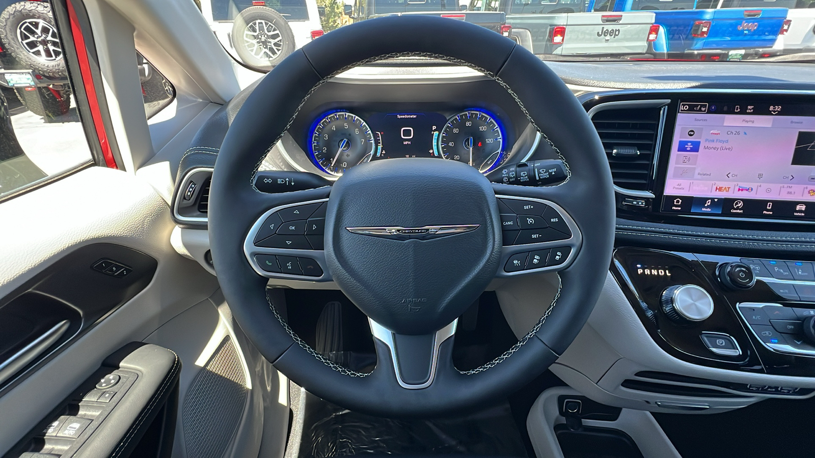 2024 Chrysler Pacifica Touring L 15