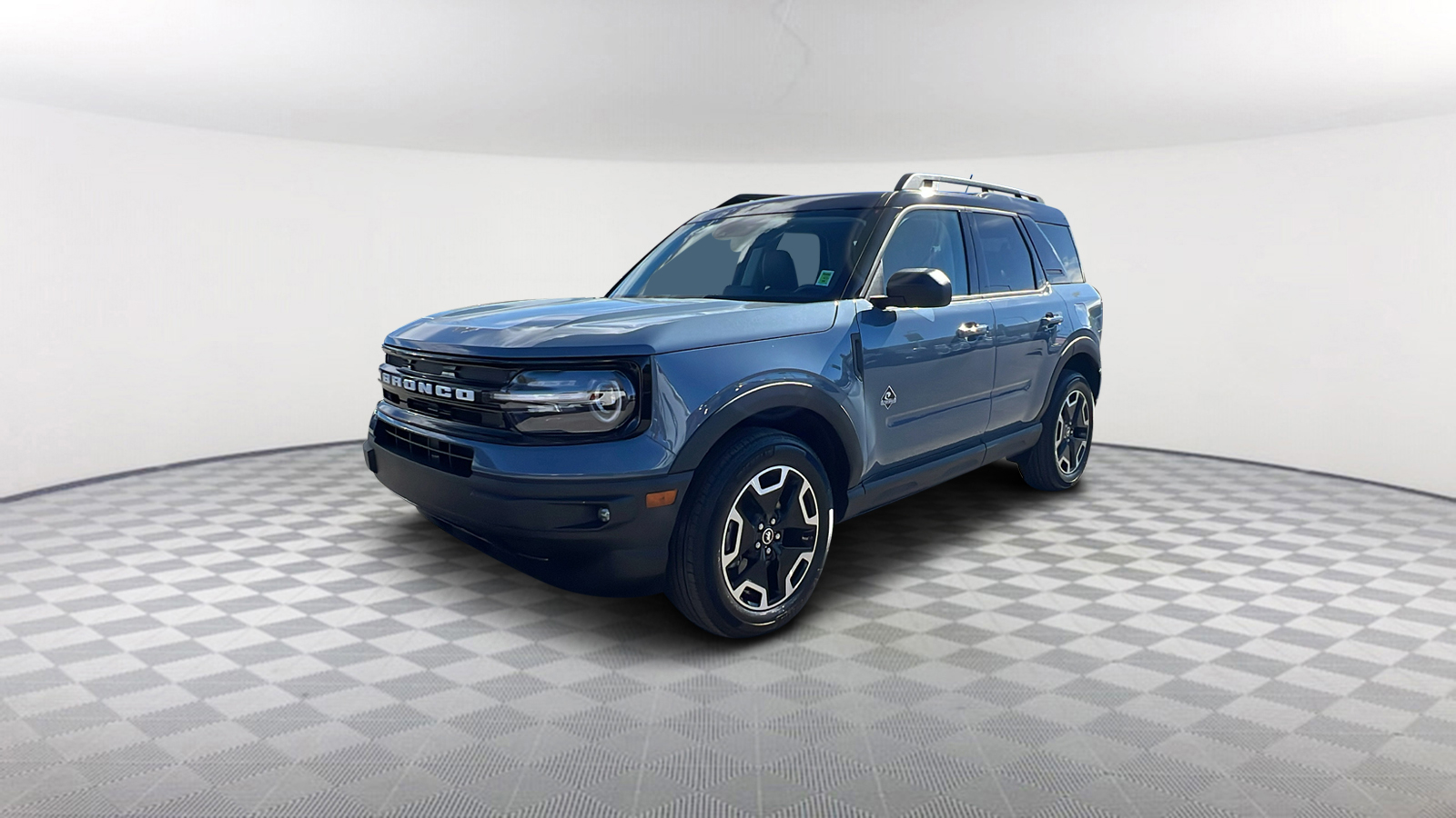 2024 Ford Bronco Sport Outer Banks 1