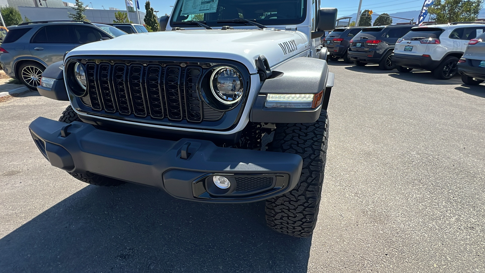 2024 Jeep Wrangler Willys 22