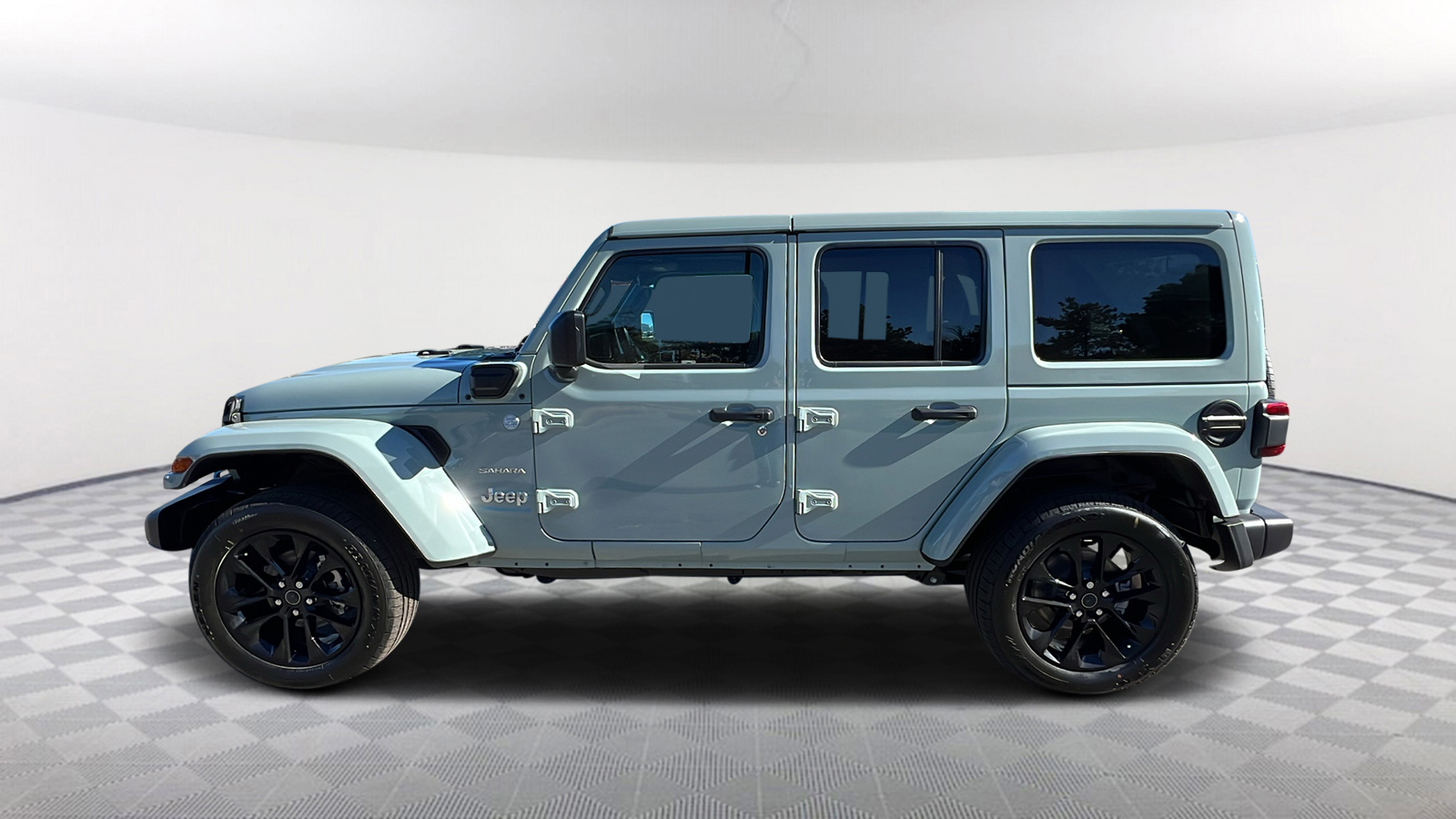 2024 Jeep Wrangler 4xe Sahara 3