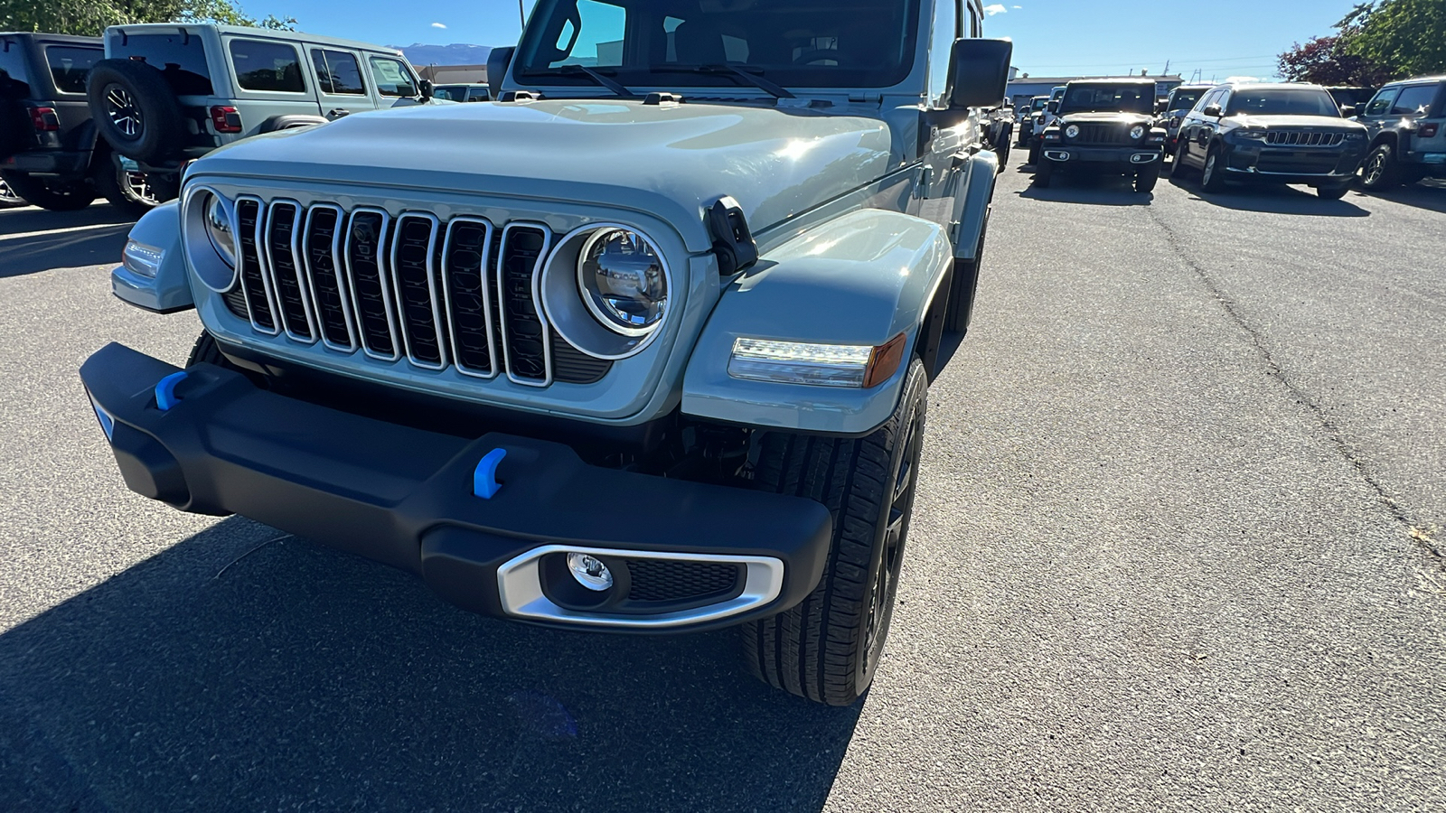 2024 Jeep Wrangler 4xe Sahara 22