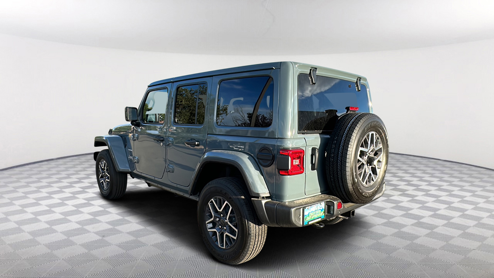 2024 Jeep Wrangler Sahara 4