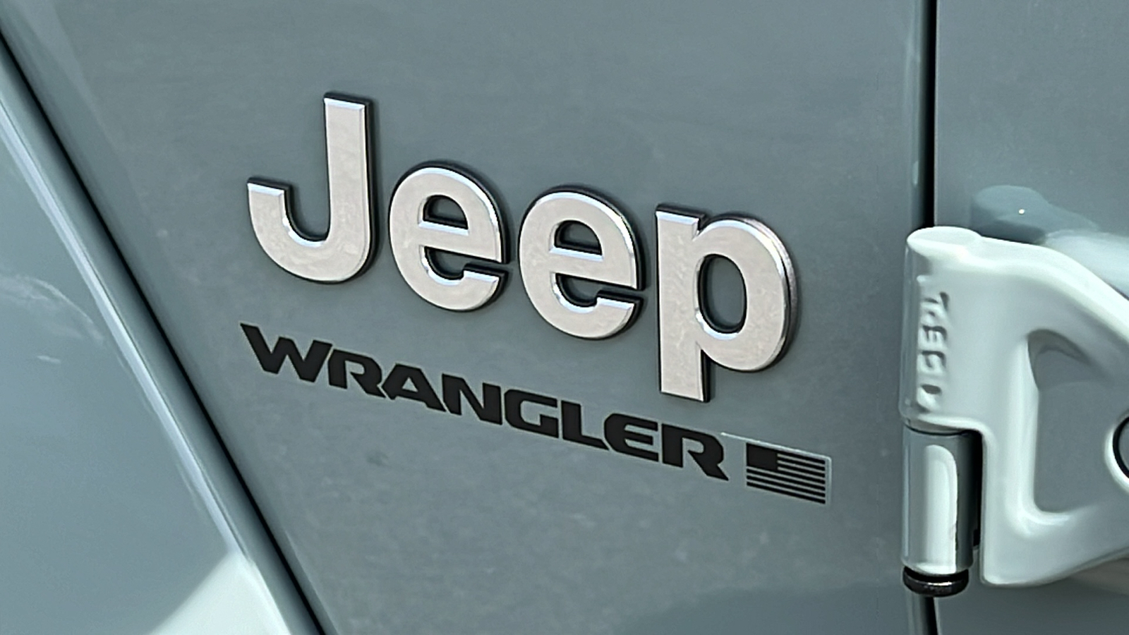 2024 Jeep Wrangler Sahara 7