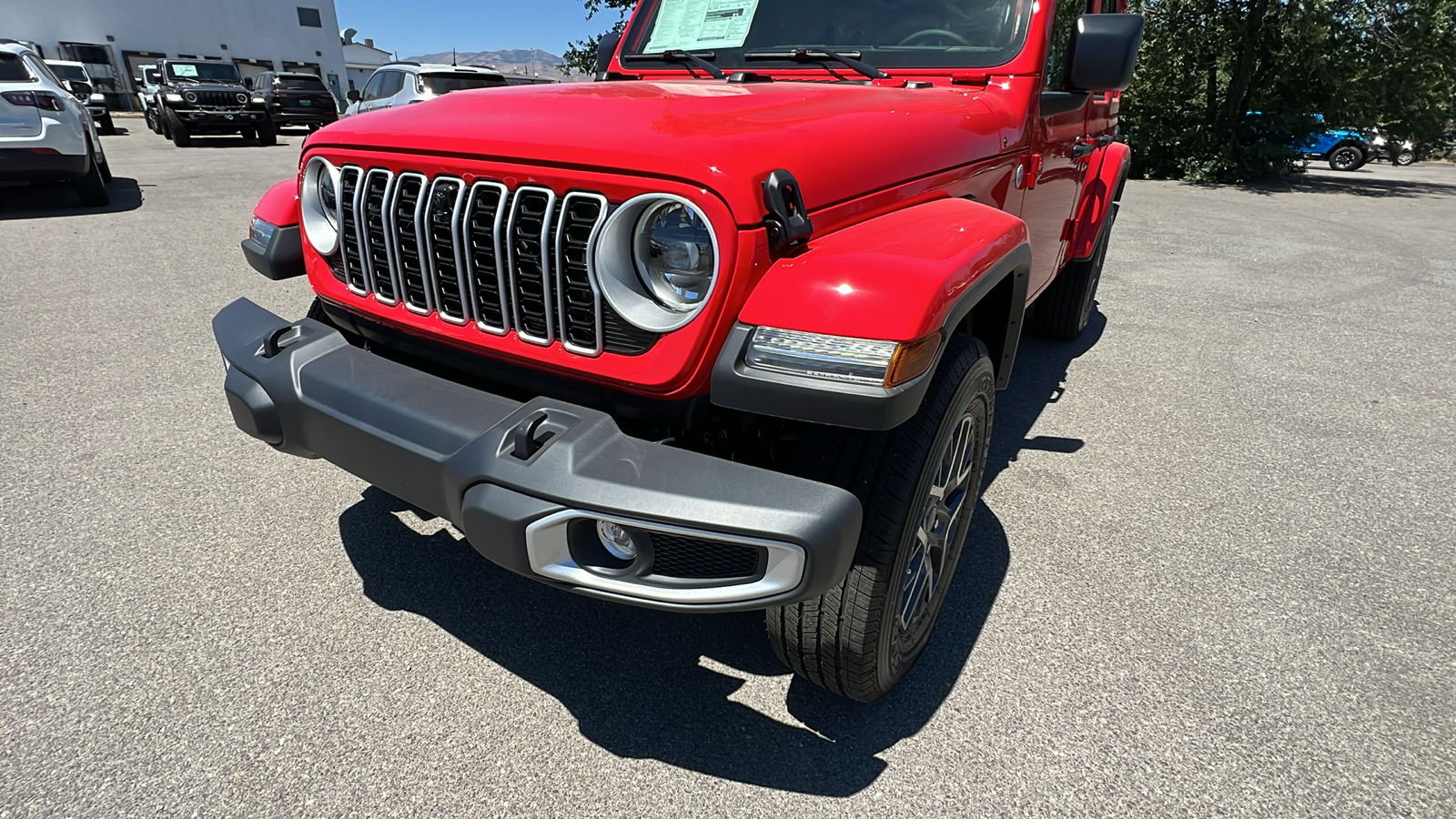 2024 Jeep Wrangler Sahara 22