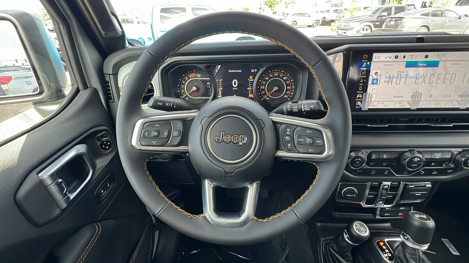 2024 Jeep Wrangler Sahara 15