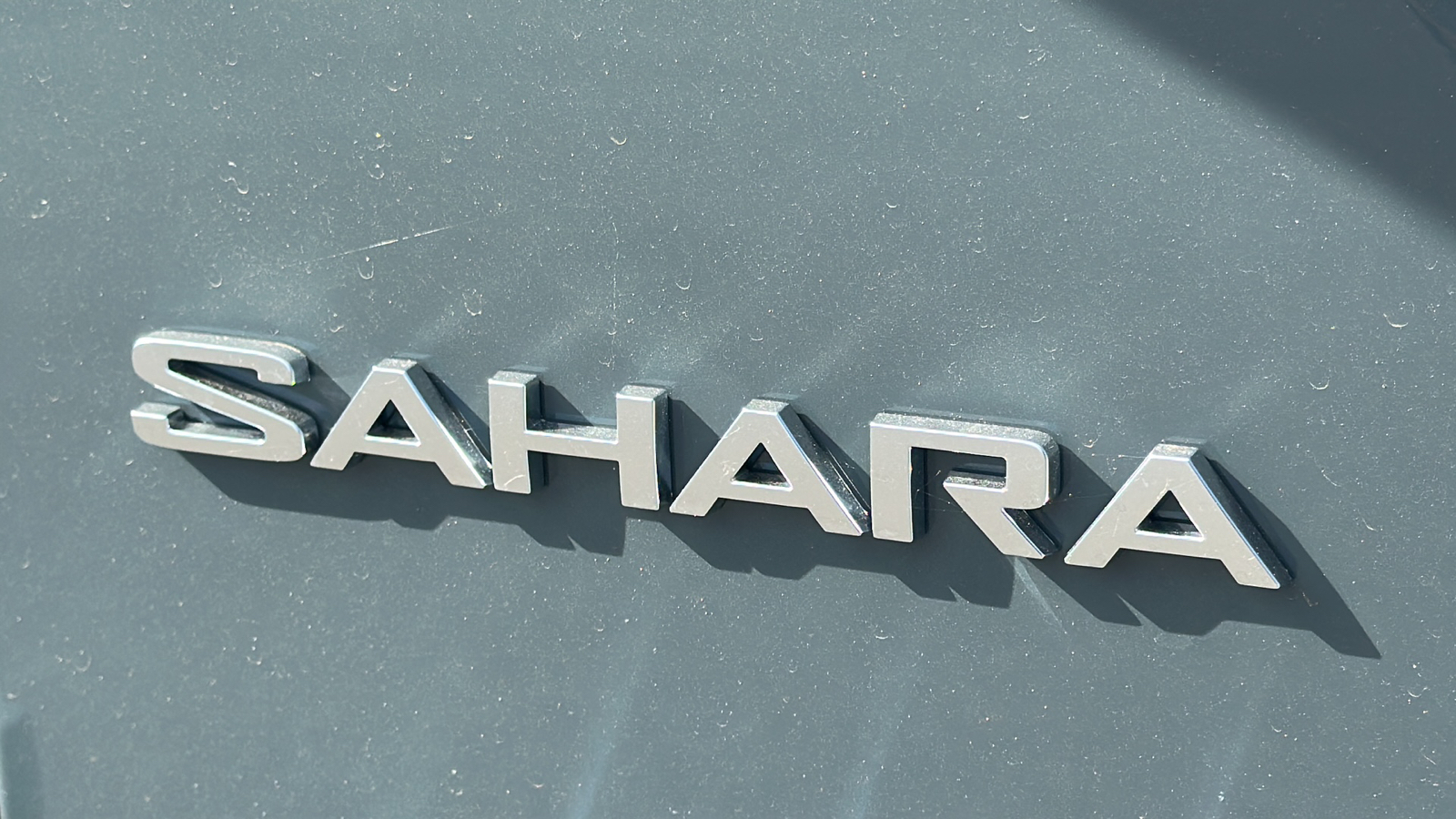 2024 Jeep Wrangler Sahara 29