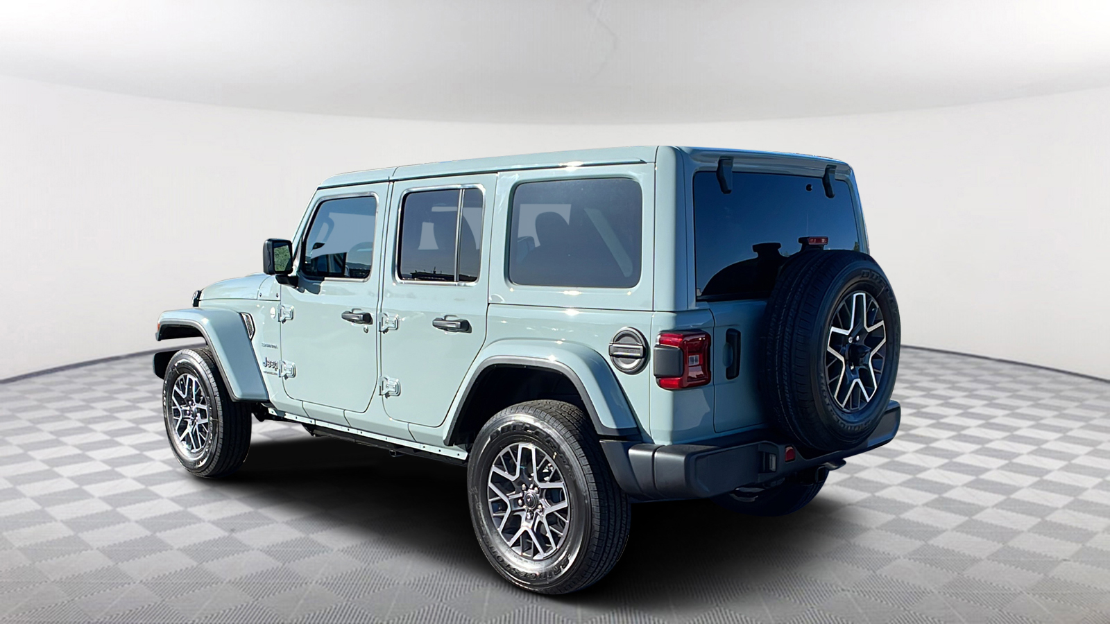 2024 Jeep Wrangler Sahara 4