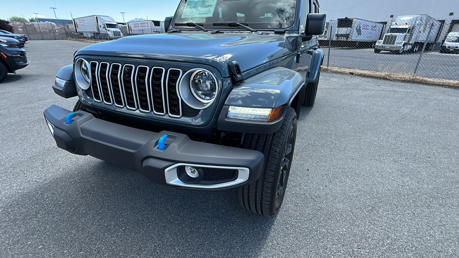 2024 Jeep Wrangler 4xe Sahara 21