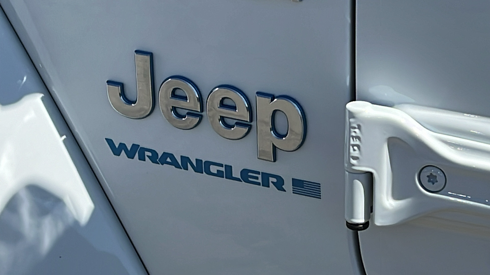 2024 Jeep Wrangler 4xe Sahara 7