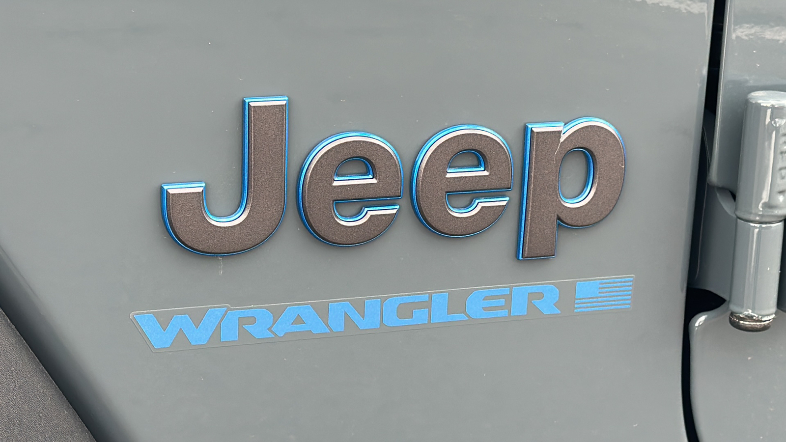 2024 Jeep Wrangler 4xe BASE 7