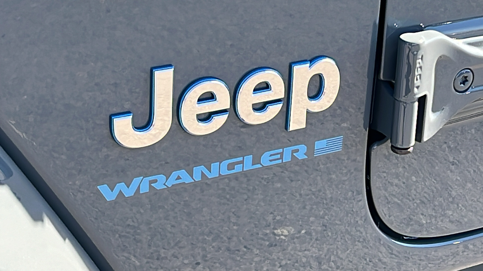 2024 Jeep Wrangler 4xe Sahara 7