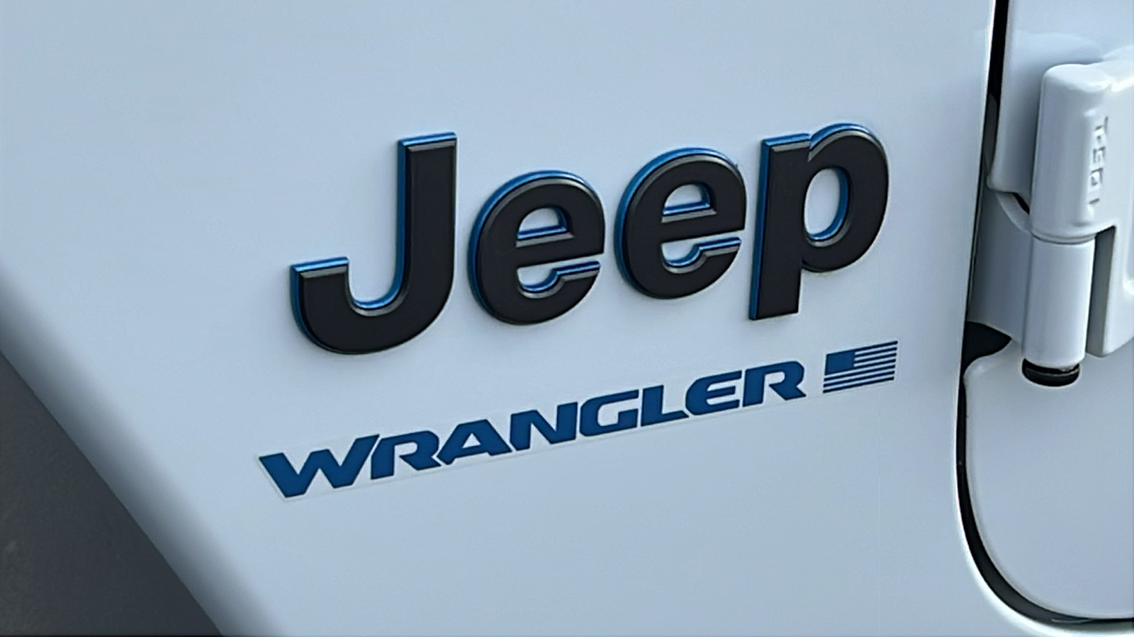 2024 Jeep Wrangler 4xe Jeep Beach 7