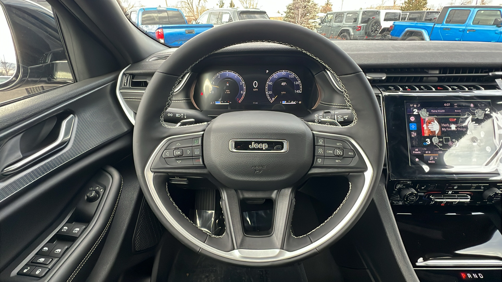 2025 Jeep Grand Cherokee Altitude X 15