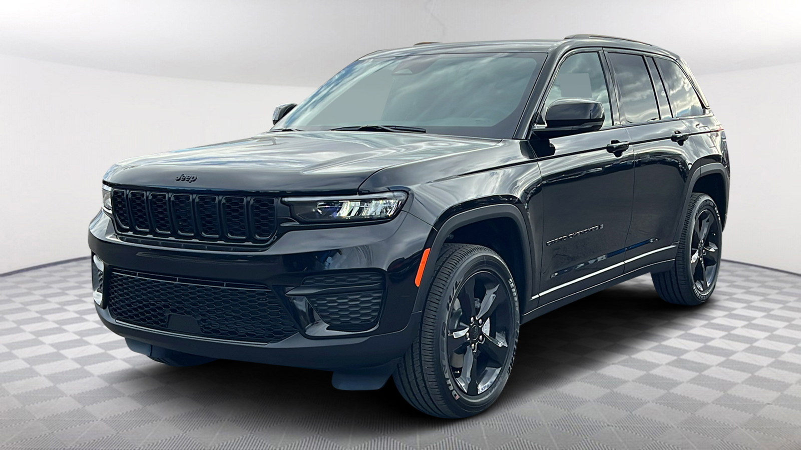 2025 Jeep Grand Cherokee Altitude X 1